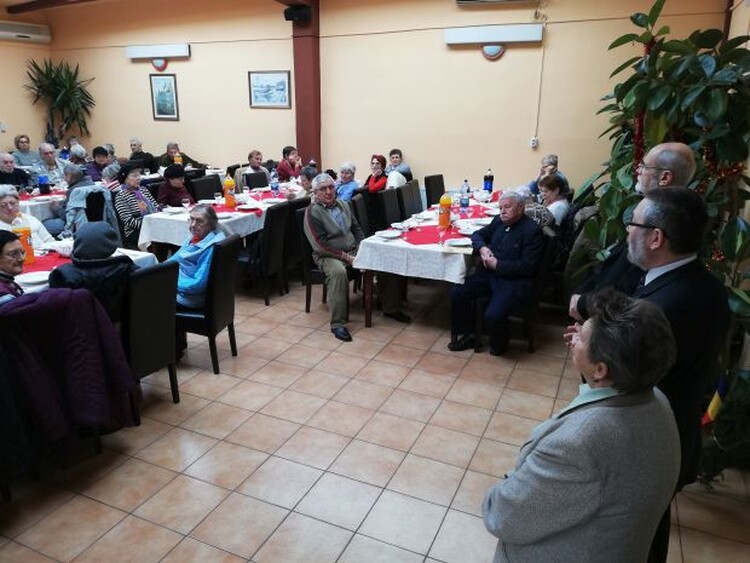 <em>Hír szerkesztése</em> Jutalomebéd a magányosok karácsonyán [AUDIÓ]