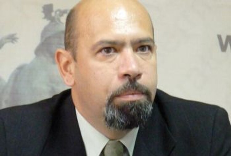 <em>Hír szerkesztése</em> Lemondott képviselői mandátumáról Markó Attila