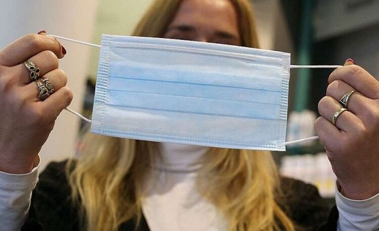 <em>Hír szerkesztése</em> Hordjunk maszkot – bármilyet!