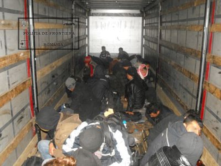 <em>Hír szerkesztése</em> Harmincöt határsértő bukott le Gyulavarsándnál