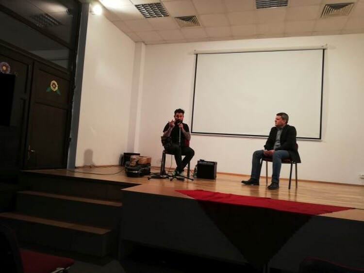 <em>Hír szerkesztése</em> „Tízéves korom óta tervezem, hogy színpadon fogok állni” [AUDIÓ]