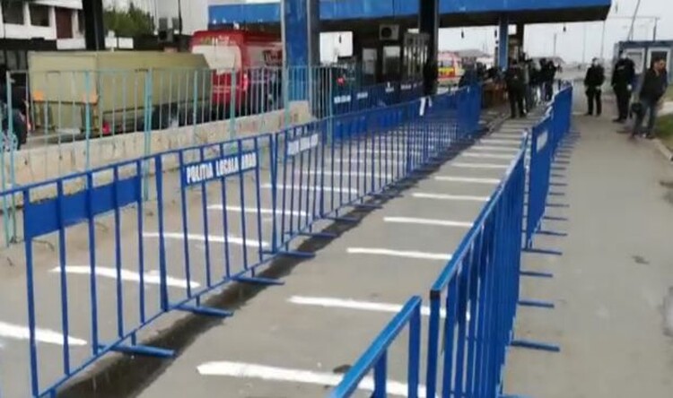 <em>Hír szerkesztése</em> Még mindig zsúfolt a forgalom a határátkelőhelyeken