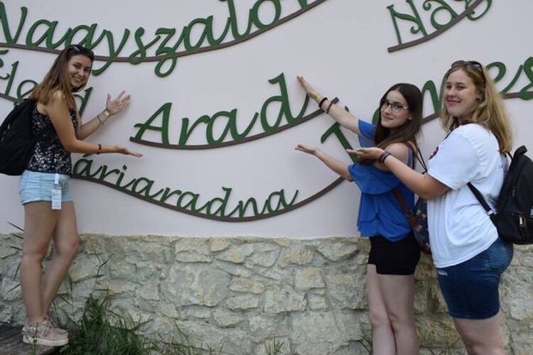 <em>Hír szerkesztése</em> Külhoni diákok a Nemzeti Összetartozás Napján [AUDIÓ]