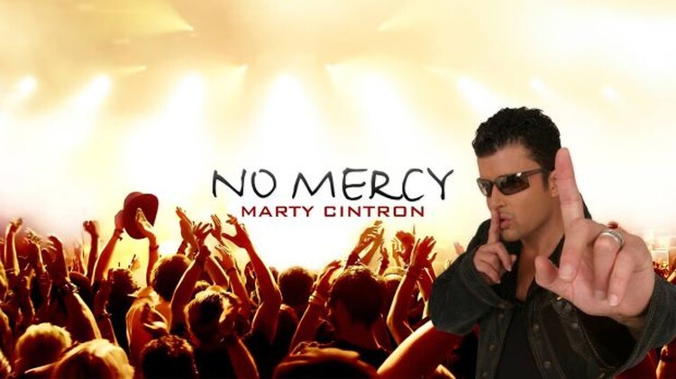 <em>Hír szerkesztése</em> Szilveszter Francesco Napolival és No Mercy-dalokkal