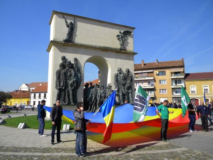 <em>Hír szerkesztése</em> Idén március 15-én is bezavarna a szélsőjobb [AUDIÓ]