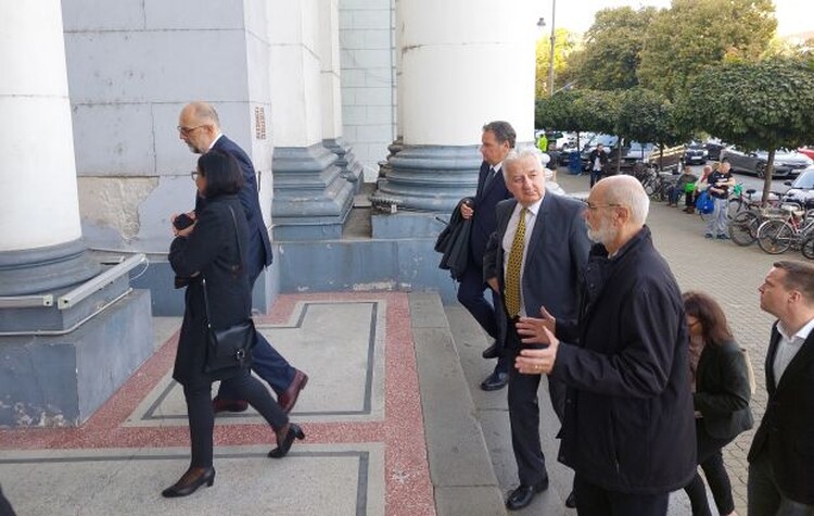 <em>Hír szerkesztése</em> „A szabadságot nem elég kivívni, meg is kell tartani”