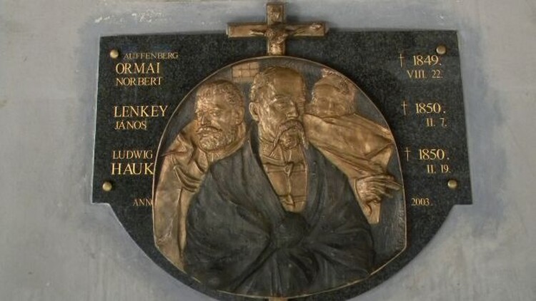 <em>Hír szerkesztése</em> Emléktáblát kapott az első aradi vértanú