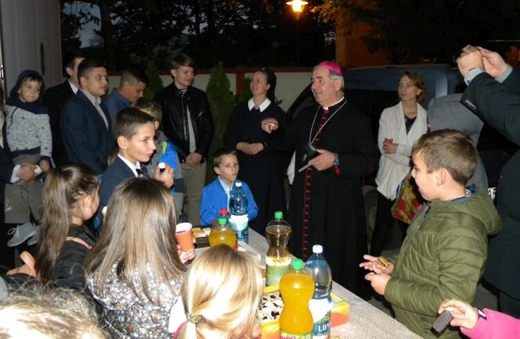 <em>Hír szerkesztése</em> Ifjúsági találkozó és adventi gyertyagyújtás Ségán