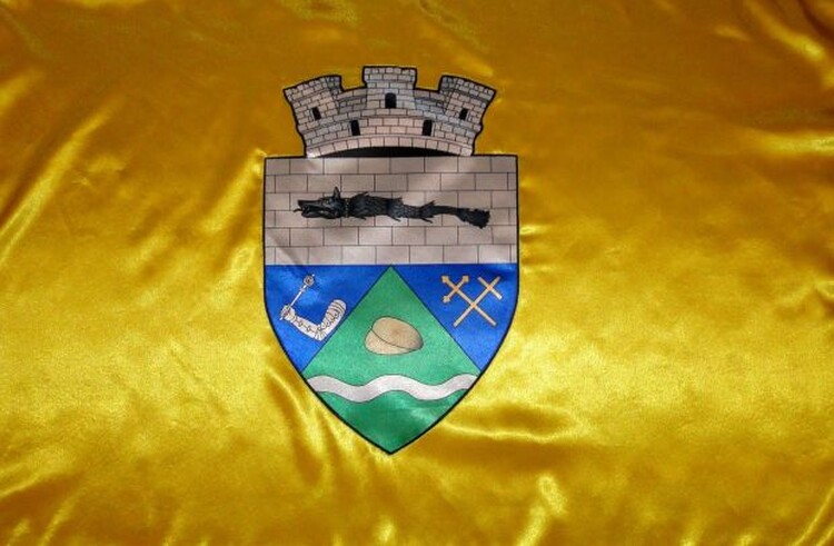 <em>Hír szerkesztése</em> Jóváhagyta a kormány Pécska zászlaját