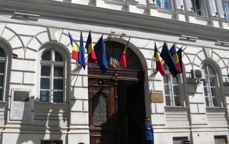 <em>Hír szerkesztése</em> [FRISSÍTVE] Visszavonta keresetét a prefektúra a városházaügyben [AUDIÓ]