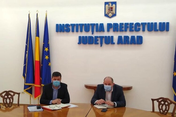 <em>Hír szerkesztése</em> Korlátozott számban fogadhatnak vendégeket az éttermek és a játékszalonok