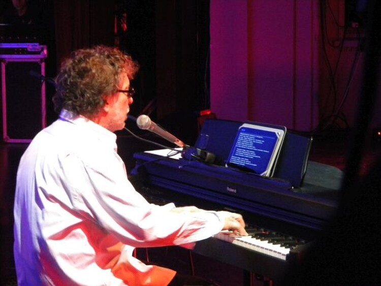 <em>Hír szerkesztése</em> „Ugye, mi jó barátok vagyunk?”