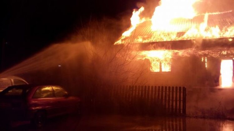 <em>Hír szerkesztése</em> Raktártűz Újaradon [VIDEÓ]