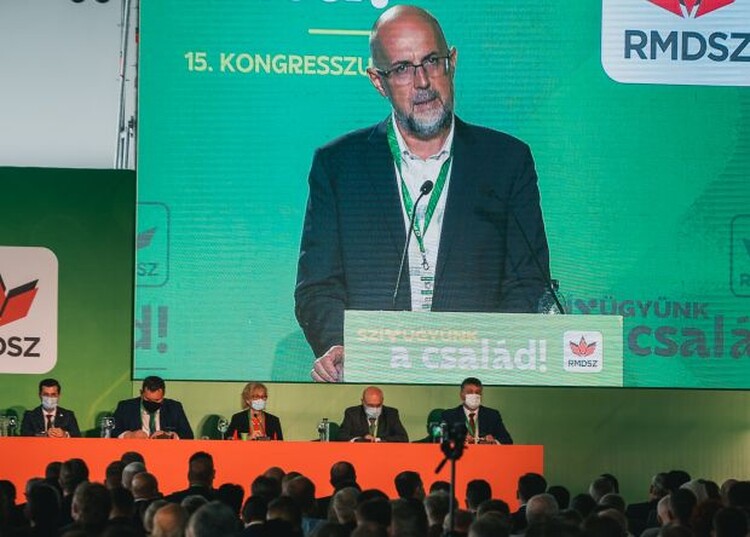 <em>Hír szerkesztése</em> Cselekvési tervet fogadott el az RMDSZ