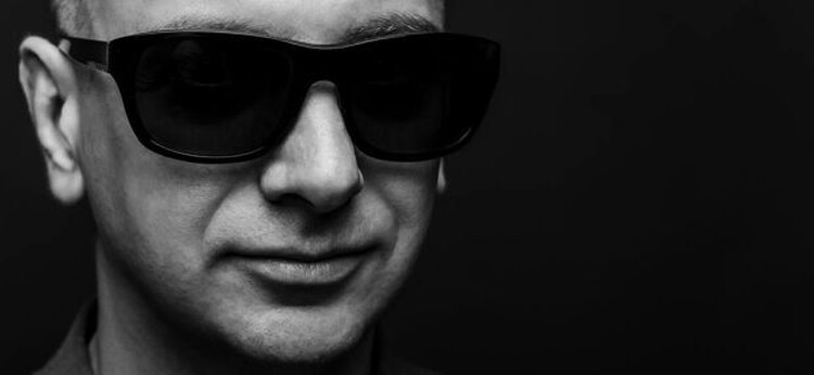 <em>Hír szerkesztése</em> Új helyszínen az AMISZ-buli Sterbinszky-vel [VIDEÓ]