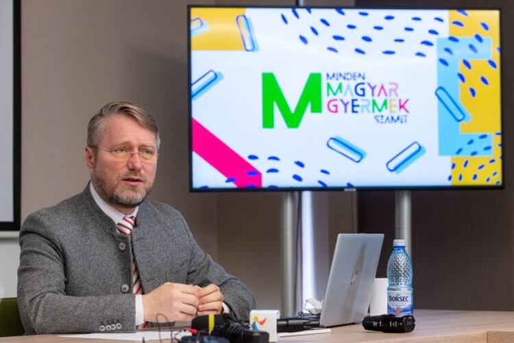 <em>Hír szerkesztése</em> Minden magyar gyermek számít!