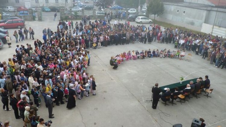 <em>Hír szerkesztése</em> Több mint háromezer előkészítőst írattak be