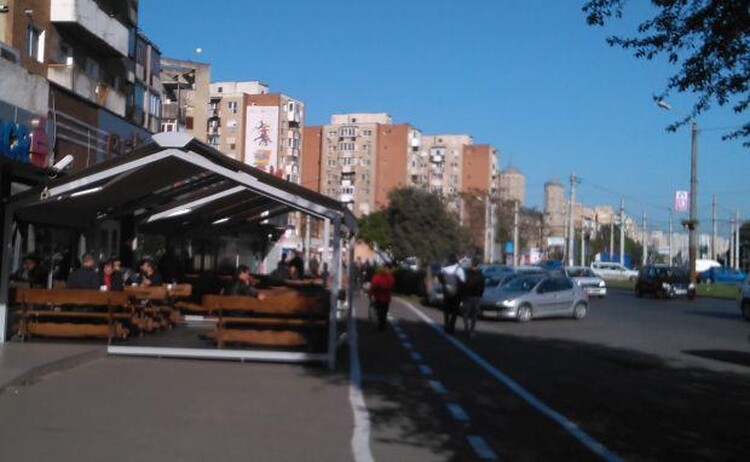 <em>Hír szerkesztése</em> Le kell bontani a vendéglői teraszokat megyeszerte