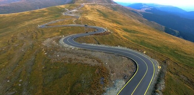 <em>Hír szerkesztése</em> Megnyitották a Transalpina útvonalat