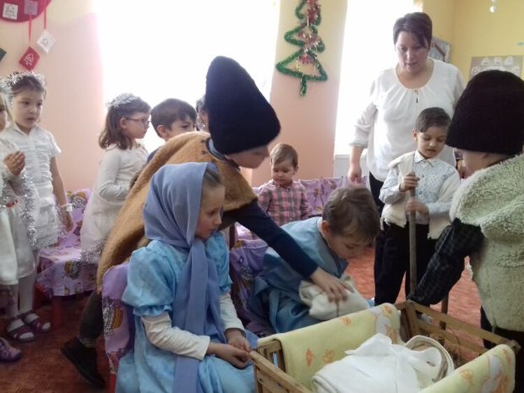 <em>Hír szerkesztése</em> Ünnepvárás a pécskai magyar óvodákban