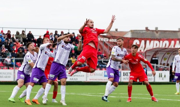 <em>Hír szerkesztése</em> Kudarc kudarcot követ az UTÁ-nál