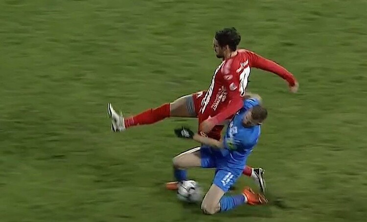 <em>Hír szerkesztése</em> Hazai pályán kapott ki a Craiovától az UTA 