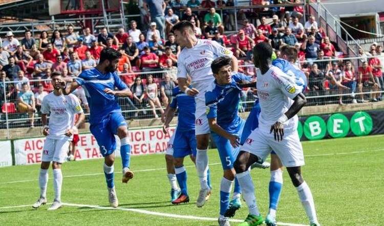 <em>Hír szerkesztése</em> UTA: pontvesztés hazai pályán