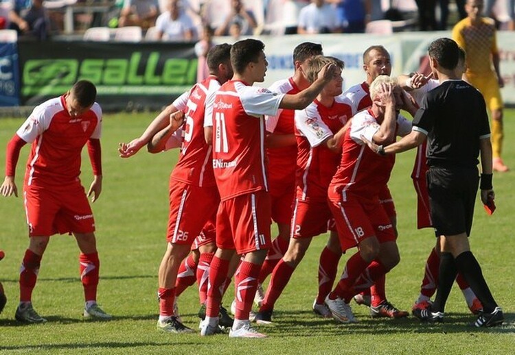 <em>Hír szerkesztése</em> Vereséggel kezdte a tavaszt az UTA