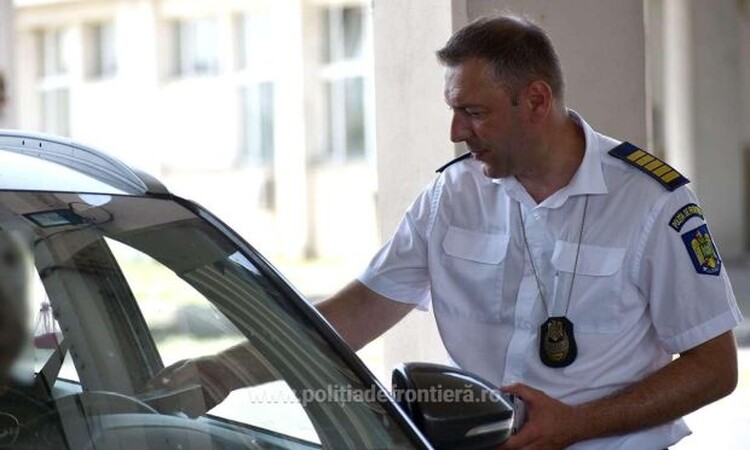 <em>Hír szerkesztése</em> Vasárnaptól Bulgária is sárga listás