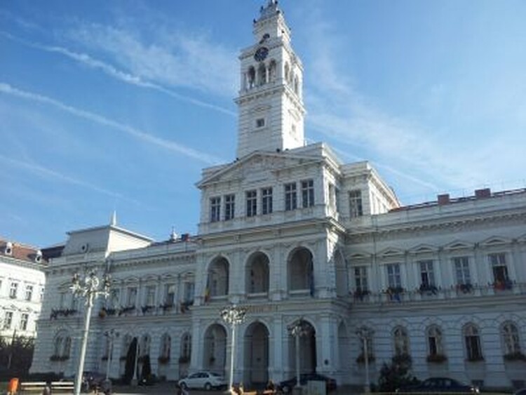 <em>Hír szerkesztése</em> Közvitán a 2015-ös aradi költségvetés tervezete