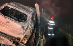 <em>Hír szerkesztése</em> Kiégett az autópályán egy nyolc járművet szállító tréler