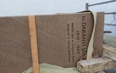 Darányi János-szobor